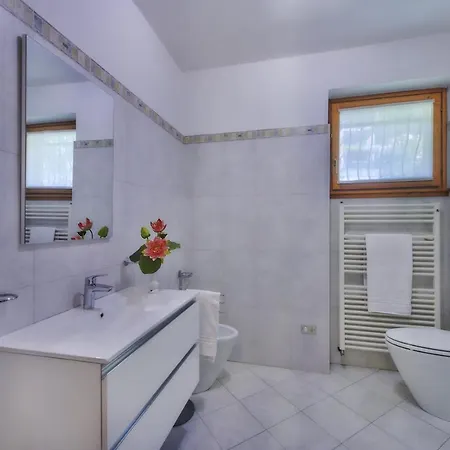 Casa Clivia * ורנה