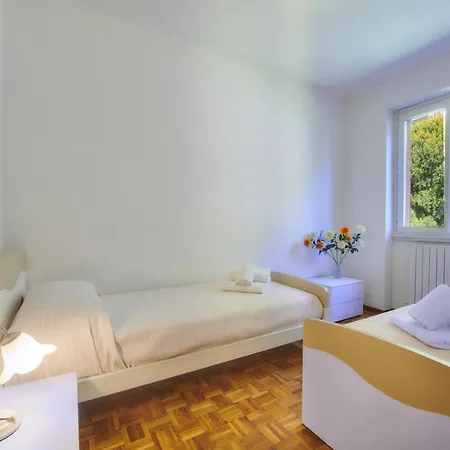 Casa Clivia بيت للعطل فارينا